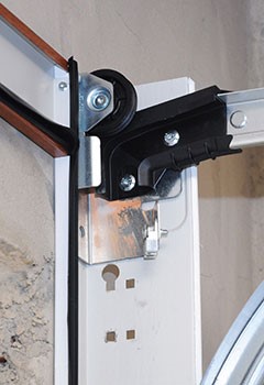 Broomfield Garage Door Troubleshooting Service